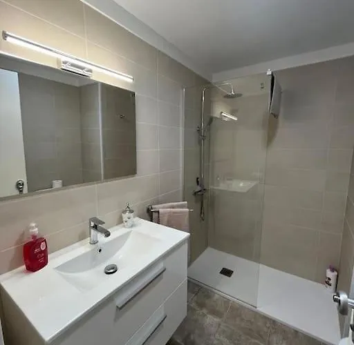 Playa Jardin Bus Terminal Pool Apartment *