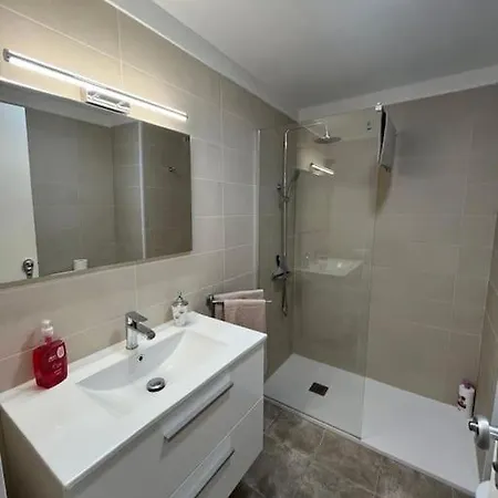 Playa Jardin Bus Terminal Pool 아파트 *