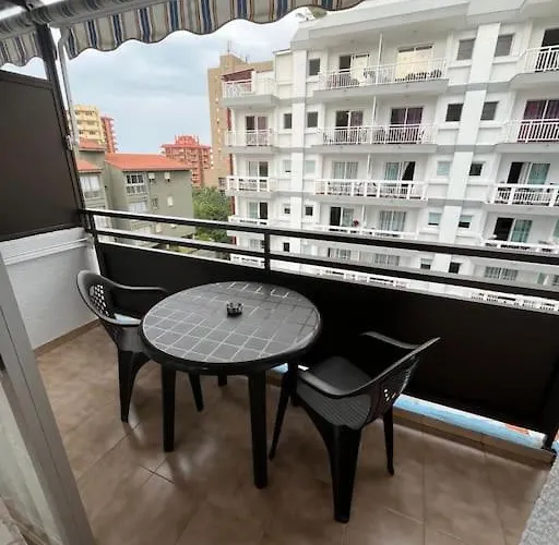 Playa Jardin Bus Terminal Pool Пуэрто-де-ла-Крус