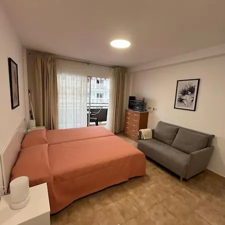 Playa Jardin Bus Terminal Pool Appartement