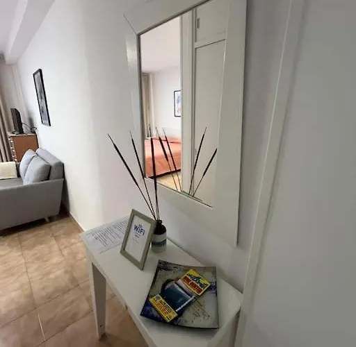 Playa Jardin Bus Terminal Pool * Puerto de la Cruz (Tenerife)