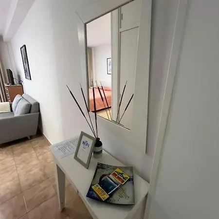 Playa Jardin Bus Terminal Pool * Puerto de la Cruz (Tenerife)